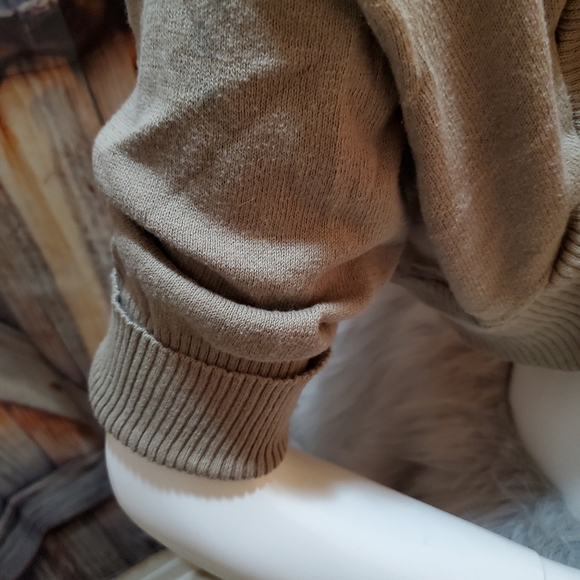 Nude cardigan sweater - Picture 2 of 4